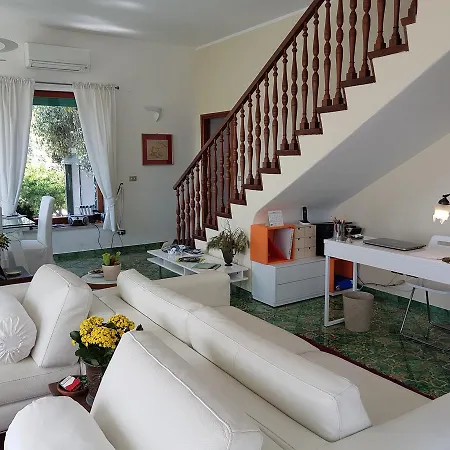 Il Rifugio Capri 3* أناكابْري