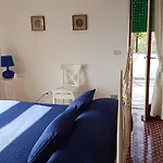 Il Rifugio Capri Oda ve Kahvaltı 3*