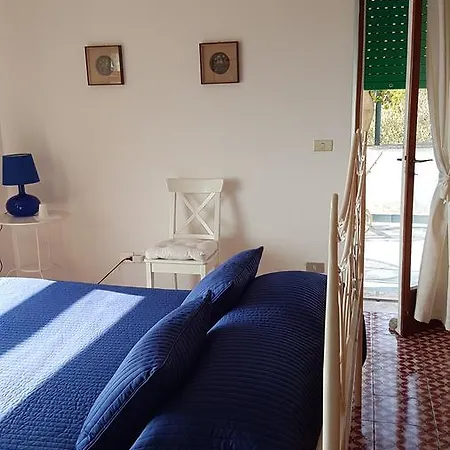 Il Rifugio Capri Couette-café 3*